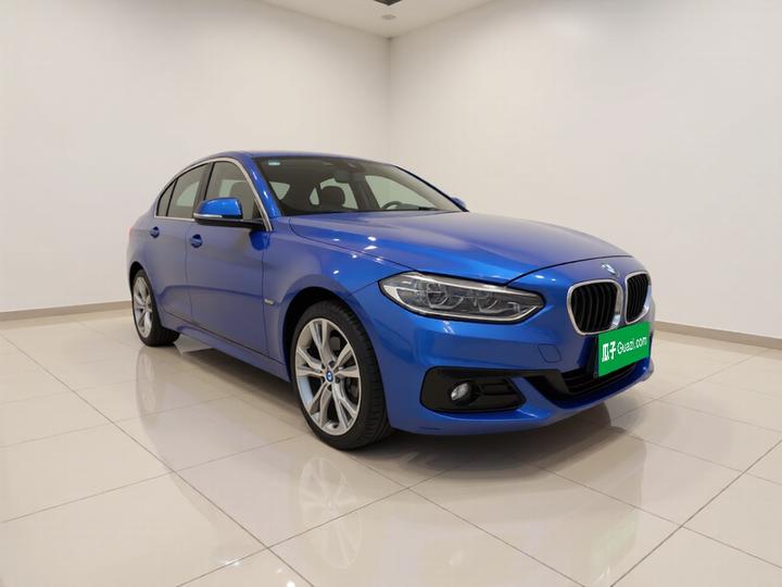 1 Series 2018 120i Design Package photo 3