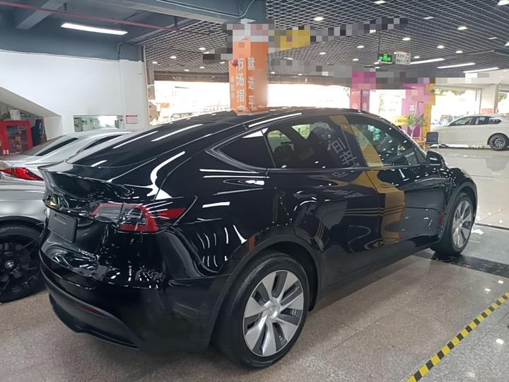 Model Y 2022 Facelift Long Range AWD photo 4