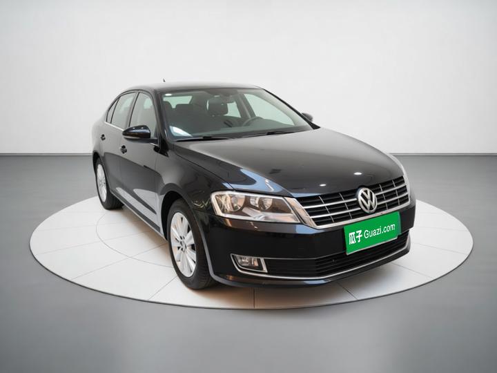Lavida 2013 Facelift Classic 1.6L MT Comfort photo 3