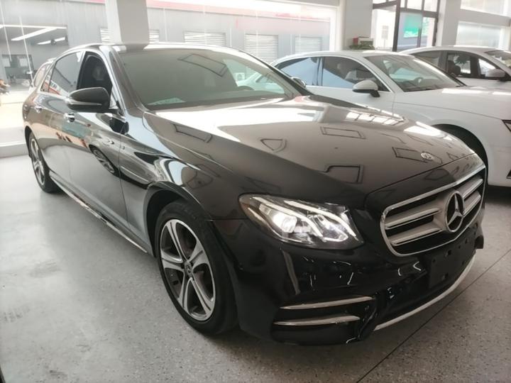 E-Class 2018 Facelift E 200 L Sport photo 3
