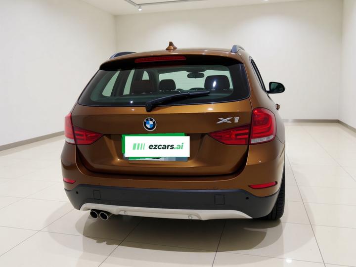X1 2015 sDrive18i Leading photo 5