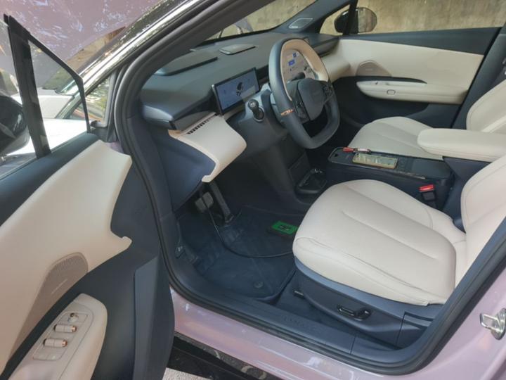 Z20 2025 530km RWD Max photo 3