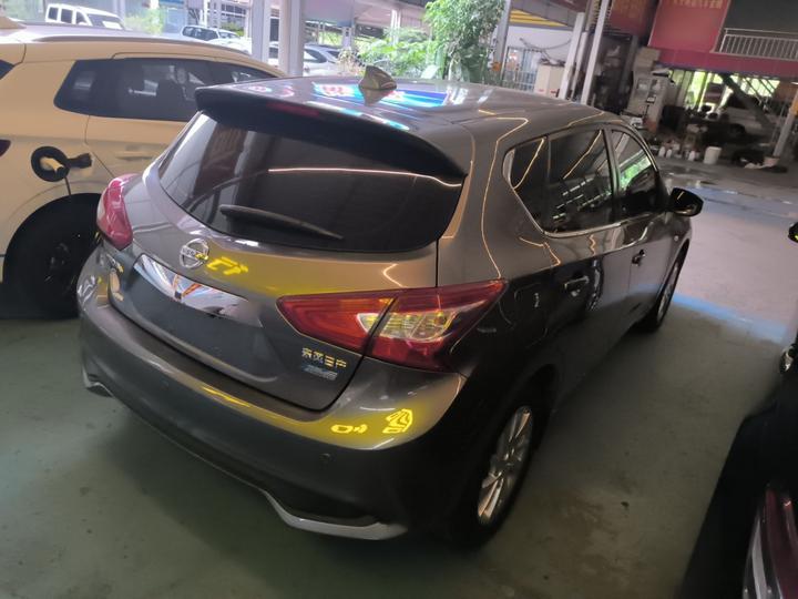 Tiida 2019 1.6L CVT China VI photo 4