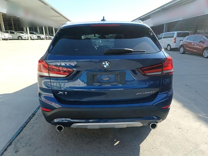 X1 2021 xDrive25Li Exclusive photo 5