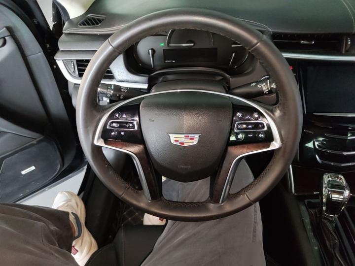 XTS 2018 28T Elite photo 6