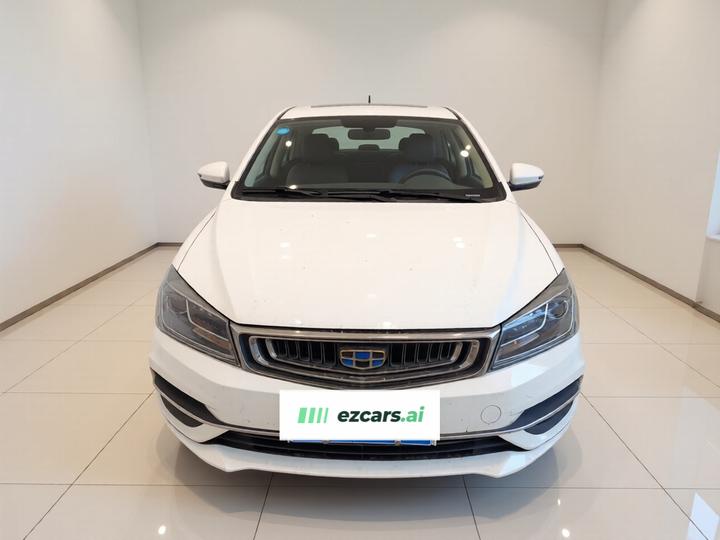 Emgrand 2018 1.5L CVT Luxury photo 2