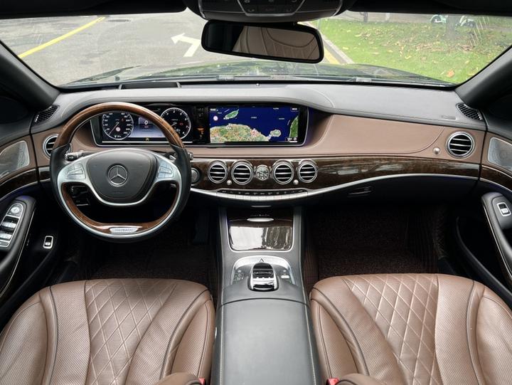Maybach S-Class 2017 S 400 4MATIC photo 8