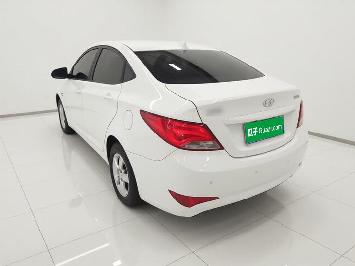 Verna 2016 1.4L AT Smart GLS photo 4