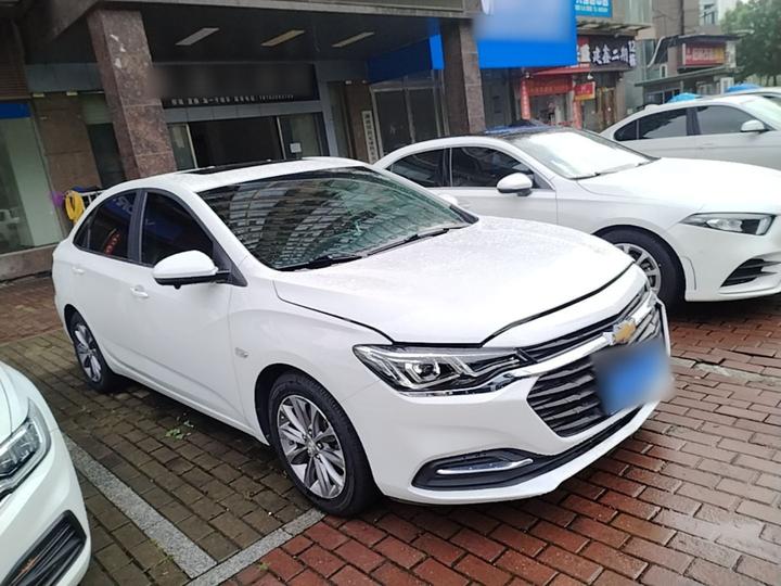 Cruze 2022 320 AT photo 3