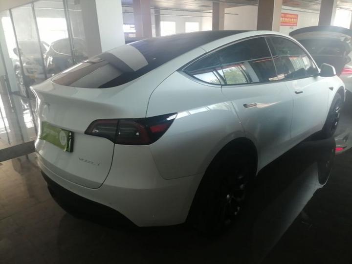 Model Y 2021 Long Range AWD 3D7 photo 4