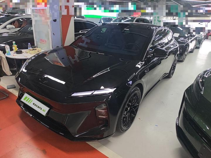 ET5T 2025 75kWh Touring