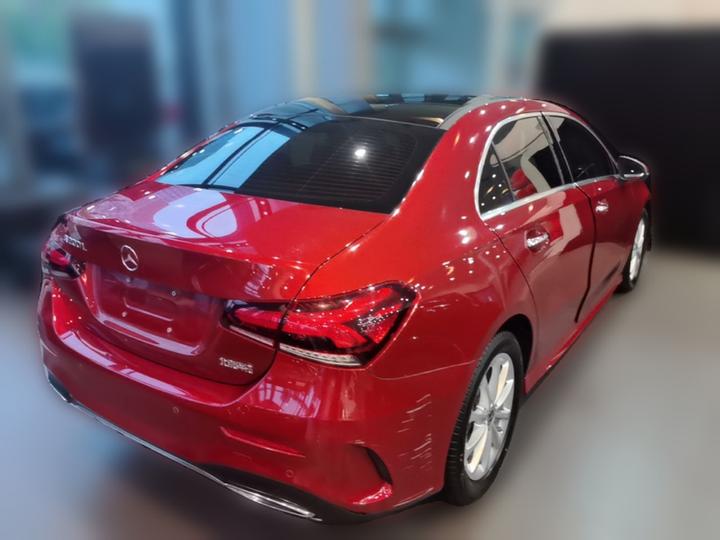 A-Class 2019 Facelift A 200 L Sport photo 6