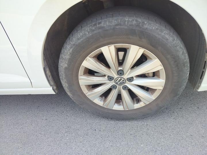 Lavida 2023 1.5L AT photo 8