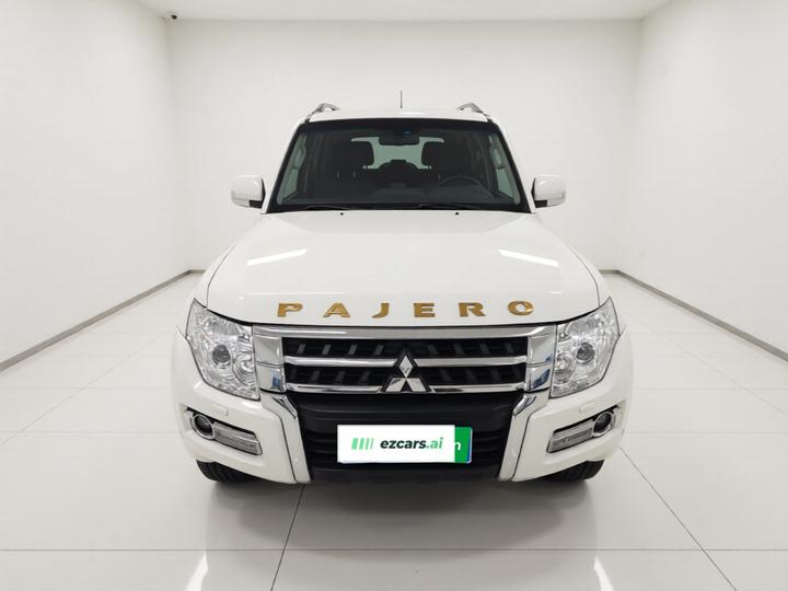 Pajero Imported 2019 3.0L AT Comfort photo 2