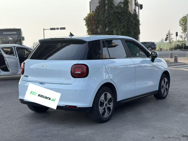 Yiwei 3 2024 330km Lite photo 6