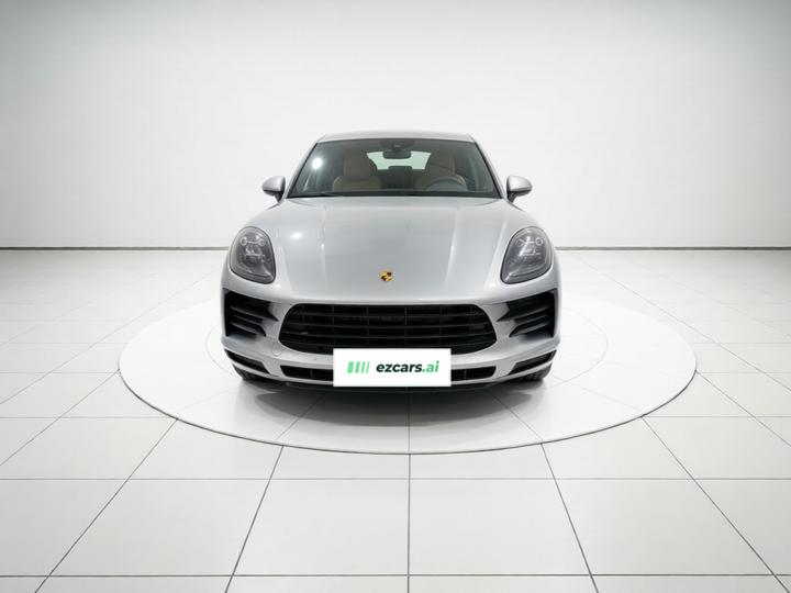 2021 Macan 2.0T photo 2