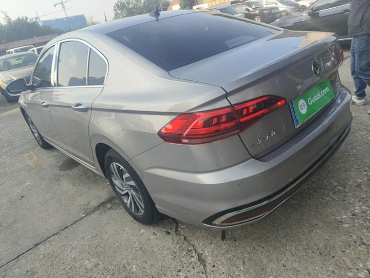 Bora 2023 200TSI DSG photo 4