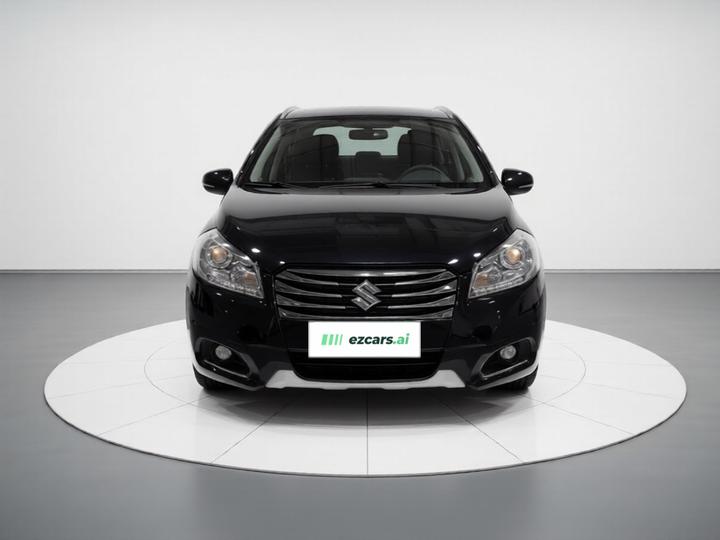 2015 1.6L CVT RWD Elite photo 2