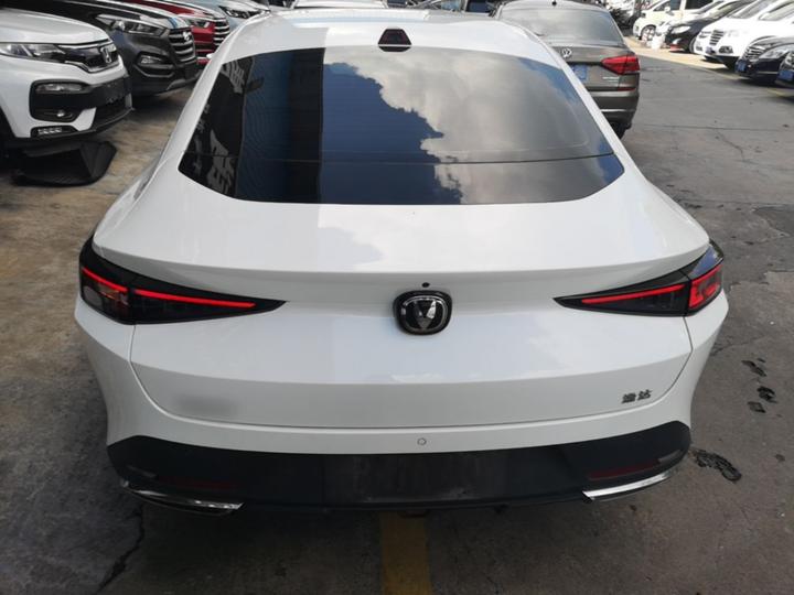 Yida 2023 NE 1.5T GDI DCT Exclusive photo 3