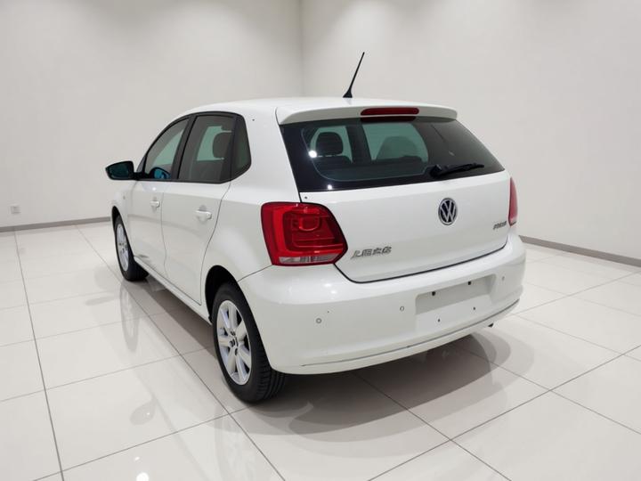Polo 2013 1.4L MT Comfort photo 4