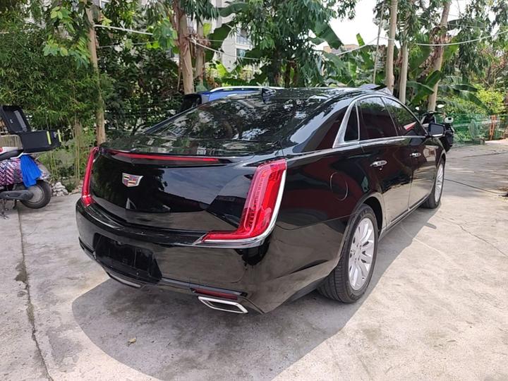 XTS 2018 28T Elite photo 4
