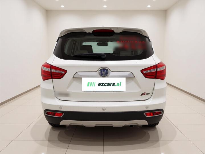 CS35 2017 1.6L AT Luxury photo 5