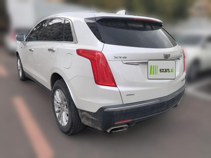 XT5 2018 28E AWD Tech photo 4