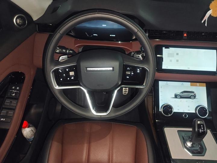 Range Rover Evoque 2023 Evoque L 249PS Luxury photo 7