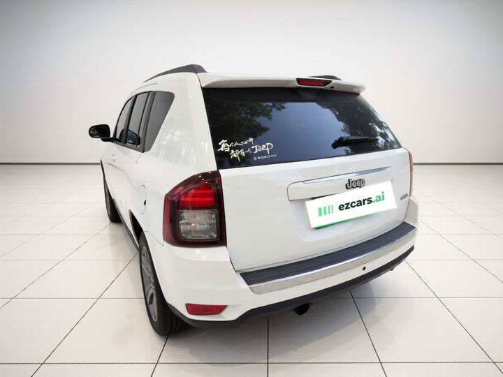 Compass Imported 2014 Facelift 2.4L AWD Comfort photo 4