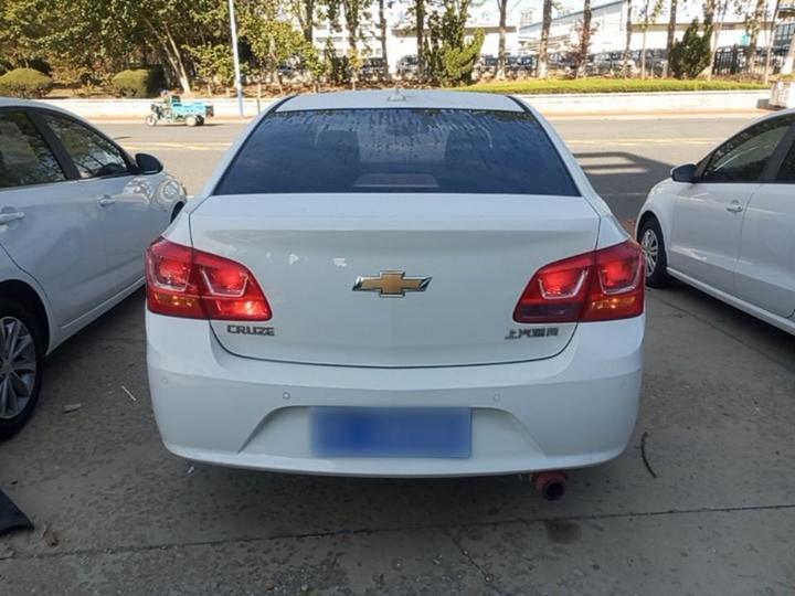 2015 1.5L Classic SE AT photo 5