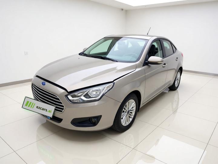 Escort 2015 1.5L AT Comfort