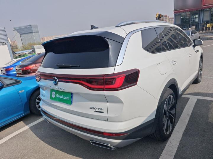 2023 Facelift 380TSI AWD Luxury Pro 6-Seater photo 4