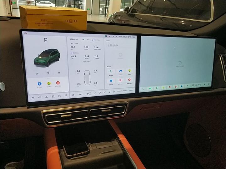 Li L9 2025 Ultra Smart Refresh Edition photo 8
