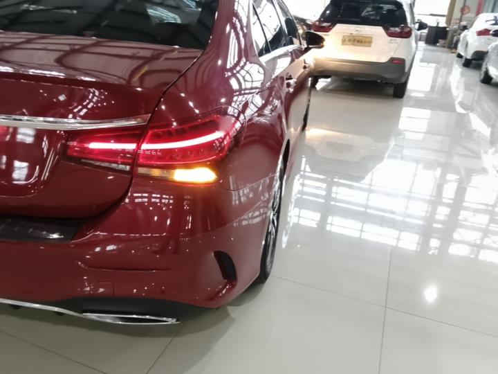 A-Class 2020 A 180 L Sport photo 7