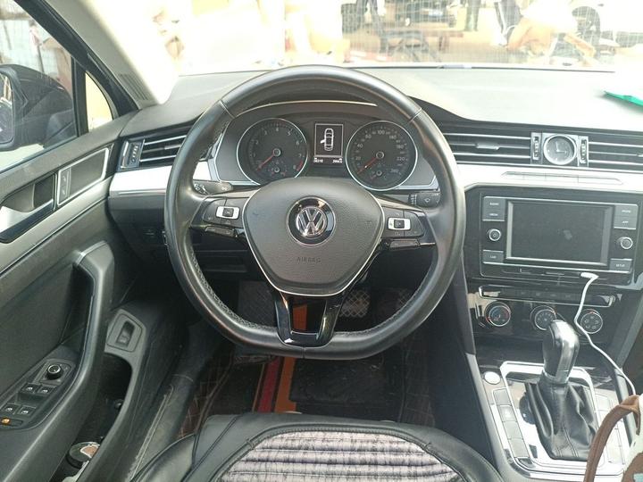 Magotan 2018 330TSI DSG Leading photo 8