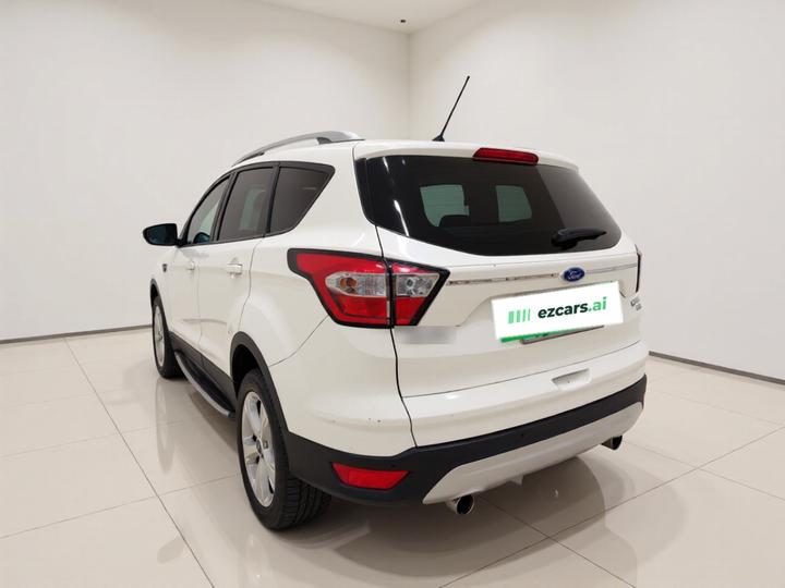 Kuga 2017 EcoBoost 180 RWD photo 4