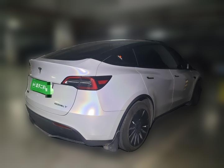 Model Y 2022 Facelift RWD photo 6