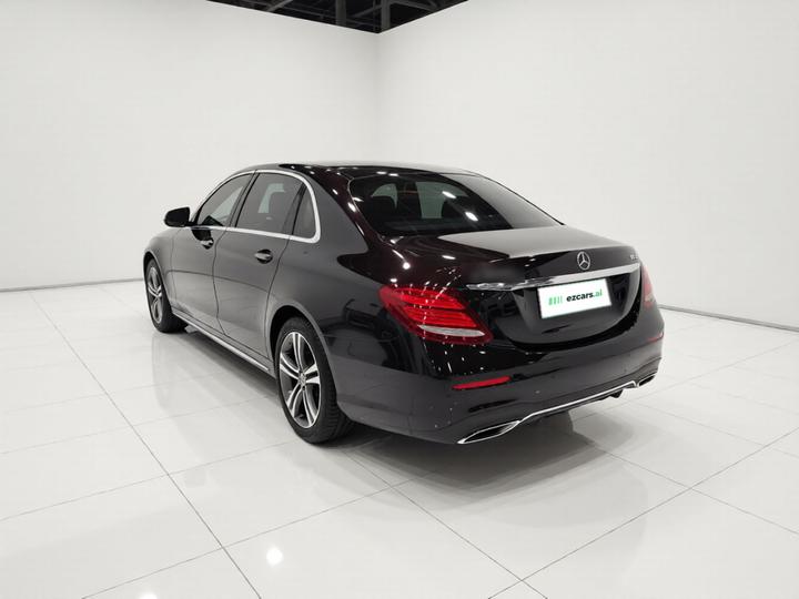 E-Class 2019 E 200 L Sport photo 4