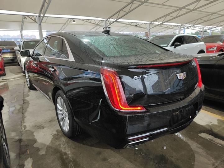 XTS 2018 28T Elite photo 4