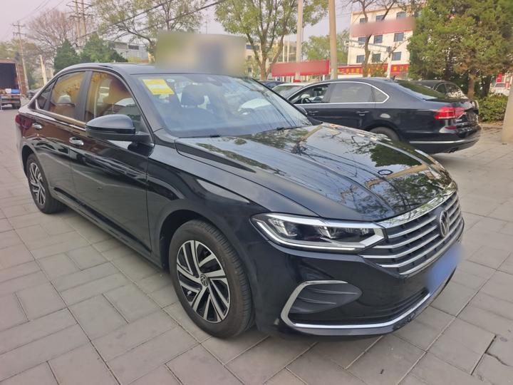 Lavida 2023 300TSI DSG photo 3