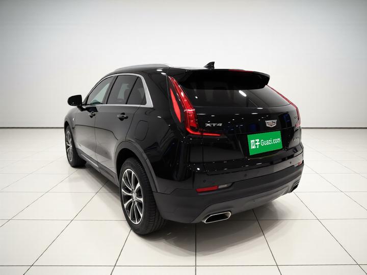 XT4 2021 28T RWD Luxury photo 4