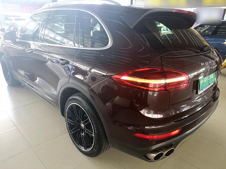 2016 Cayenne 3.0T photo 4