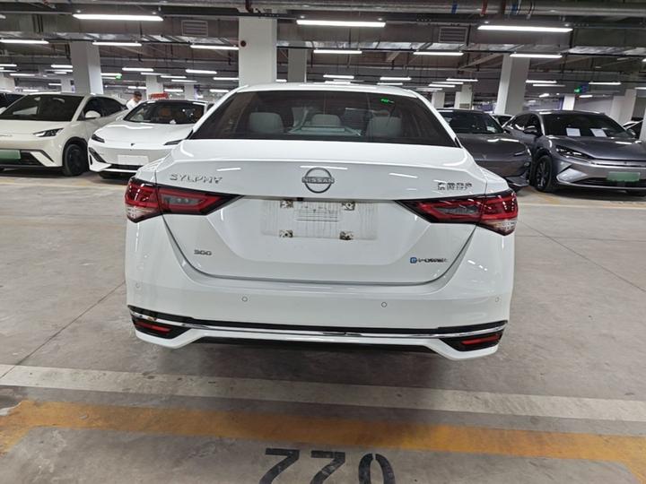 Sylphy 2023 Luxury Ultra photo 5