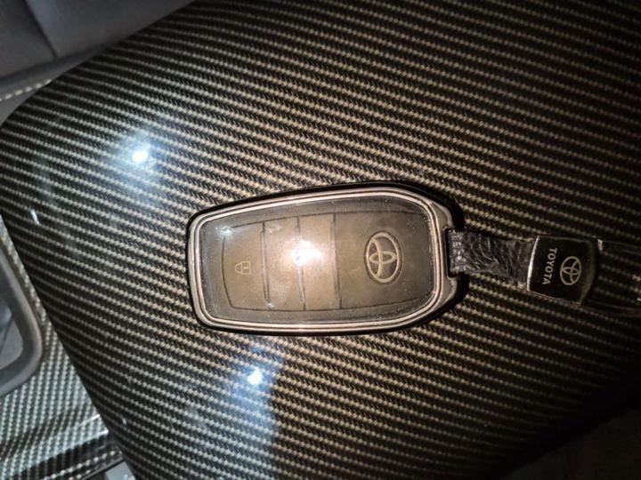 Camry 2024 Hybrid 2.5HG Premium photo 8