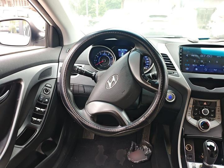 Elantra 2015 1.6L AT Leading photo 7