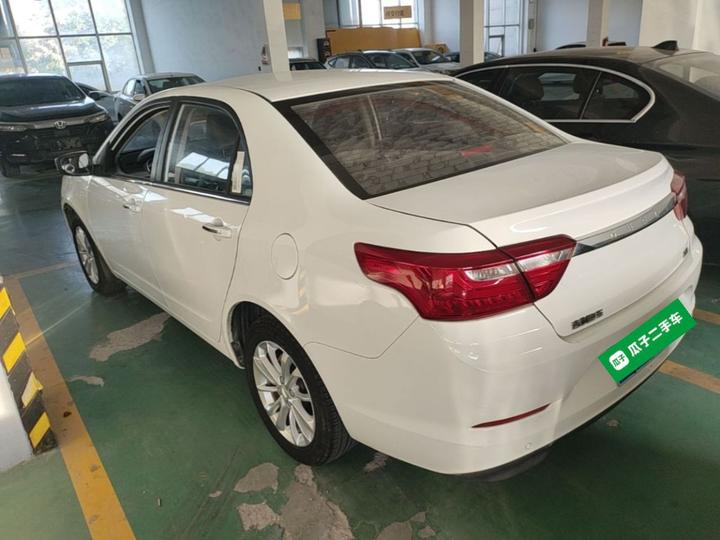 Vision 2020 Facelift 1.5L MT photo 4
