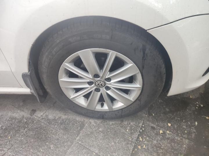 Polo 2014 1.4L MT Comfort photo 8