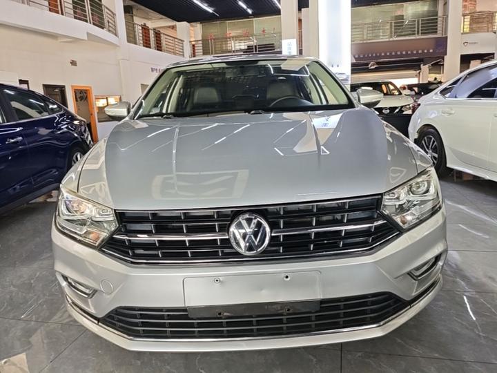 Bora 2018 1.5L AT Comfort photo 2