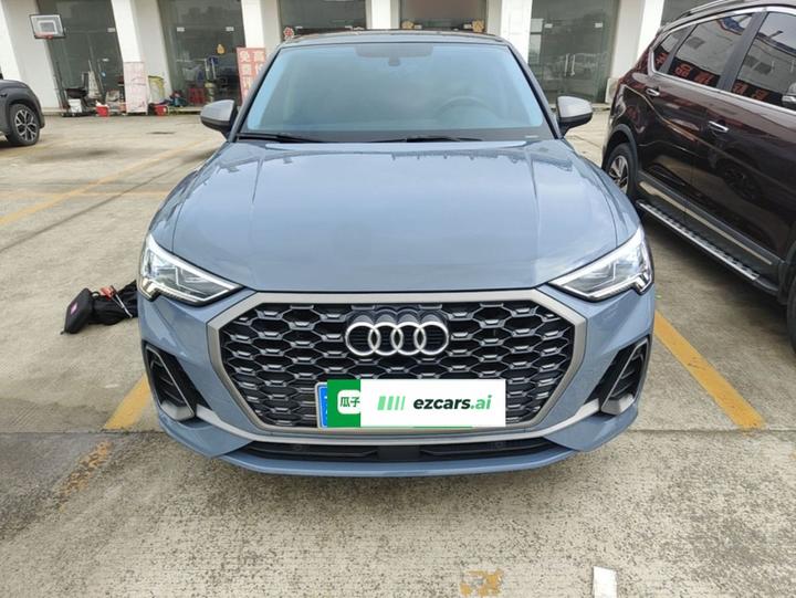 Q3 Sportback 2022 40 TFSI RS photo 2