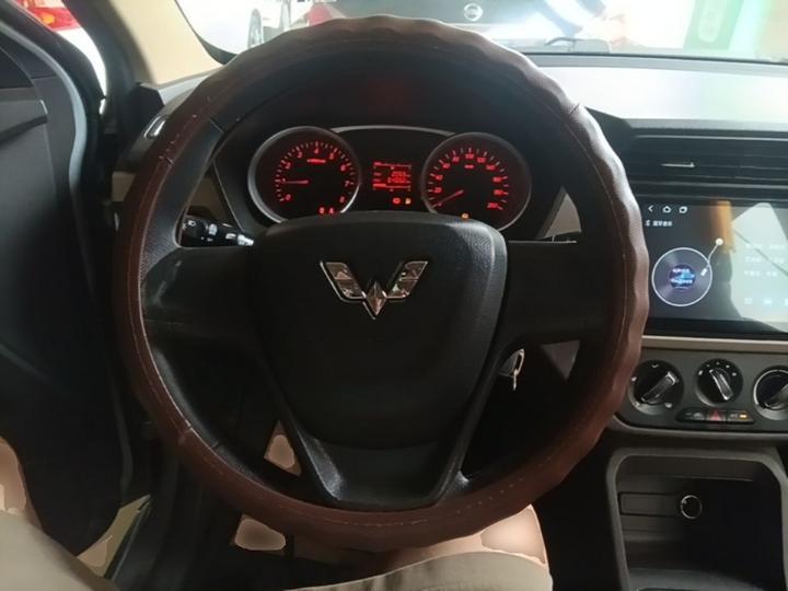 Wuling Hongguang 2019 1.5L S Standard China VI LAR photo 6